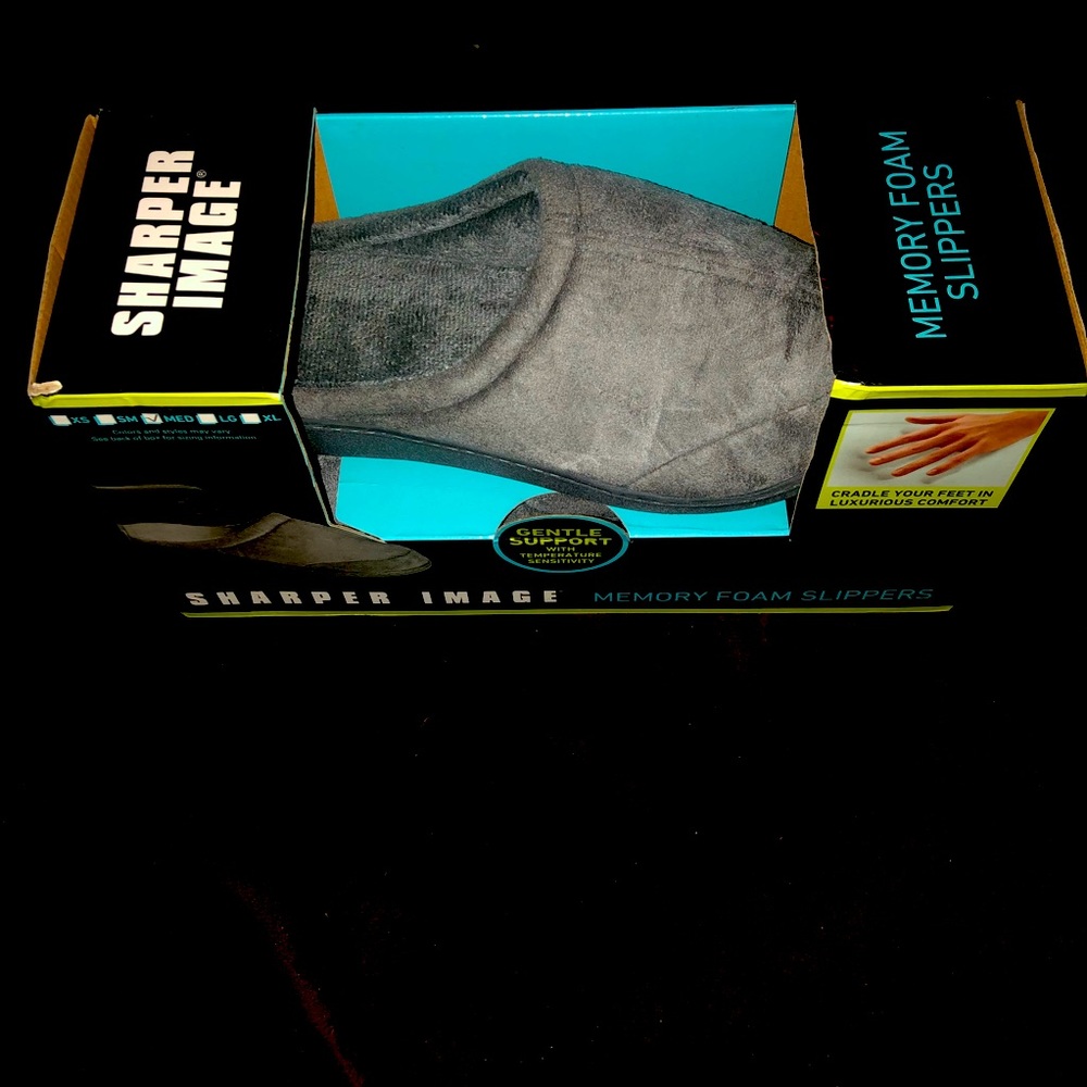 🌺New🌺 Slippers by Sharper Image Memory Foam for Him or Her